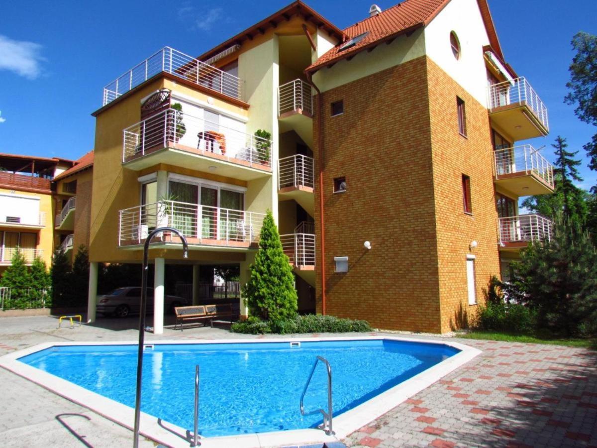 Siofoki Beach Apartman Eksteriør bilde